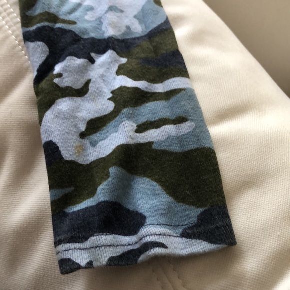 Vintage Limited 🌸 Too Camo hooded zipped jacket - Picture 7 of 14